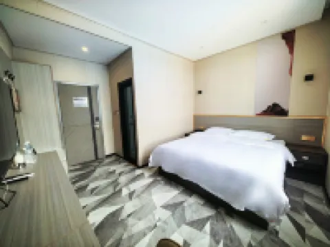 Jungang Hotel Hotels in Xinhe