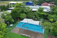 Chan Living - Pools