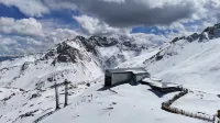Platinum View Hotel - Mountain View