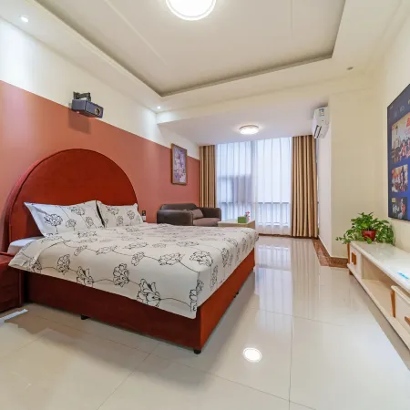 Blueberry apartment chain (Lushangzhongxin store)
