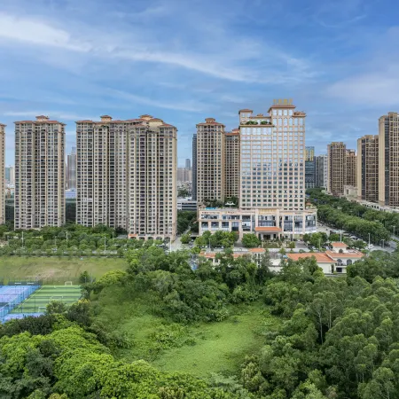 Hua He International Hotel