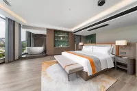 NEO ISLE Hotel (Guilin Liangjiang Sihu Xiangbishan) - balcony