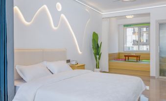 Xuedundun Homestay (Baishan Street Branch)