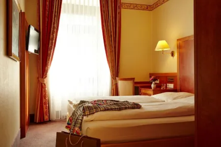 Hotel Concorde Отели рядом с достопримечательностью «Виктуалиенмаркт»