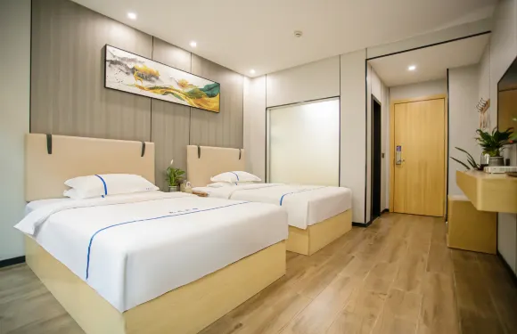 進賢九龍商務賓館（火車站店）