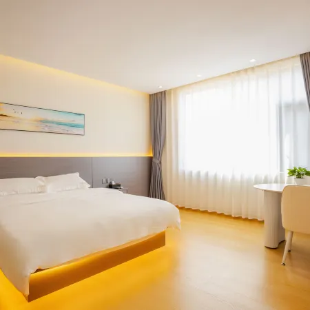 Beihai Blue Coral Hotel (Qiaogang Style Street)