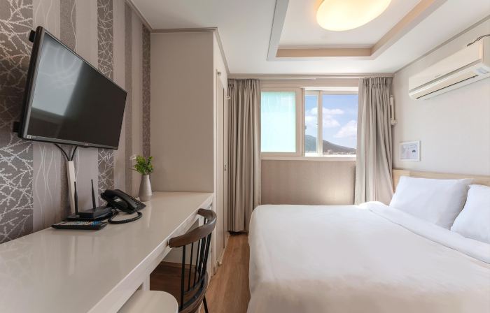 Stay Well Hotel