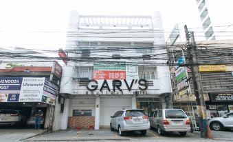 RedDoorz Plus @ Boni Avenue Mandaluyong