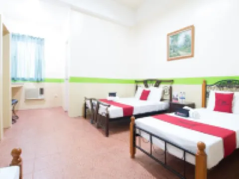 RedDoorz @ Praferosa Resort Hotel Calamba Hotels in Calamba