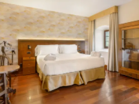 博爾塔納巴塞羅水療修道院酒店 韋斯卡省酒店