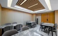 Homeinn Skyl'ne Yun Hotel (Hai'an High-Speed Rail Station)
