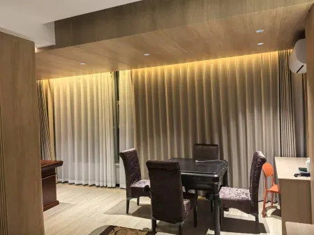 HUAFU Hotel Отели рядом с достопримечательностью «Yulin Ming Great Wall»