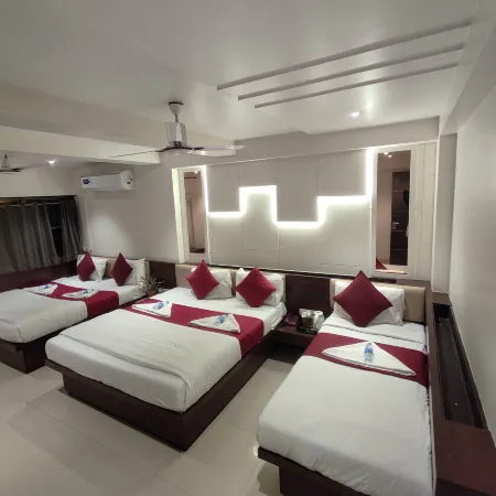 HOTEL ANAND PALACE