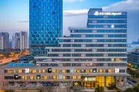 Magnotel (Zhenjiang South Railway Station Greenland Plaza Branch) Hotels in Zhenjiangnan Station/Dantu New Area