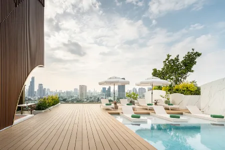 Somerset Sukhumvit 71 Bangkok Отели рядом с достопримечательностью «Wat Thung Setthi»