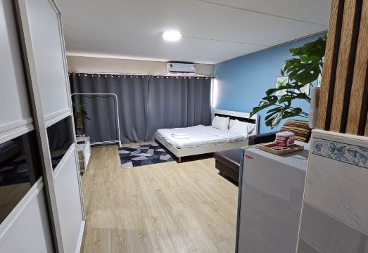 Popular Condo C5 View