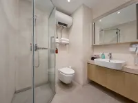 Zhijian Audio & Video · city View Minimal Stay （Futian Huaqiang North Exhibition Center Branch) Отели рядом с достопримечательностью «Парк Личи»