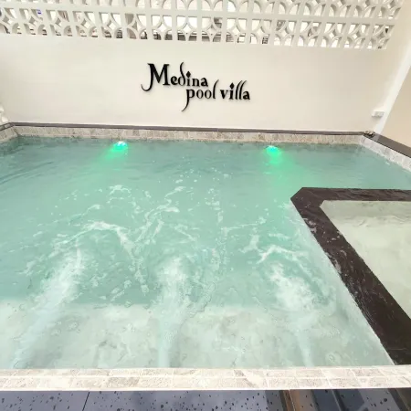Medina Private Pool Villa-Bangsaen