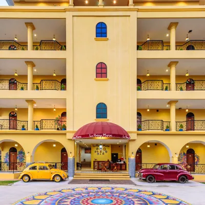 La Reina Maroc Hotels near Chok Chai Farm