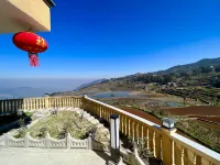 Yuanyang Azheke Colorful Terraced Fields Scenic Homestay