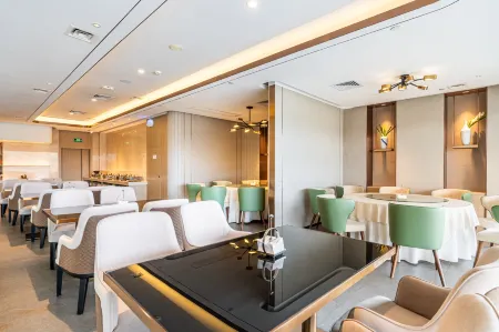 Tianxi Wanjin Hotel Отели рядом с достопримечательностью «Guangxi Health Vocational and Technical College»