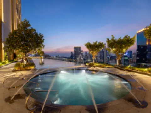 隆披尼格蘭德中心大飯店 曼谷住宿飯店