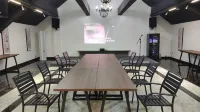 Colorful Changle Homestay - bar