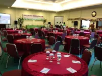 Montana Hotel Syariah Banjarbaru Hotels in Loktabat Selatan