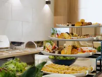 City Stay Bishkek - Frühstück