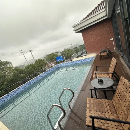 Misty Hidden Beauty Inn