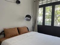 LANNI HOUSE
