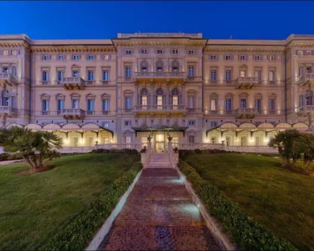 GH Palazzo Suite & Spa Hotels in Livorno