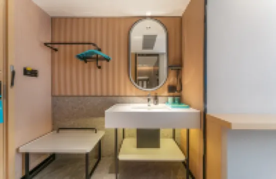 시티 컴포트 인 호텔 (둥관 창안 경전철역) 둥관 호텔