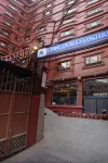 Tibet Boutique Hotel Các khách sạn gần Lohan Chowk
