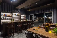 Almeria Hotel - С баром