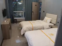 Poplar Tree Homestay