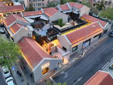 叄棲民宿（青島台東步行街店） 市北區附近的飯店