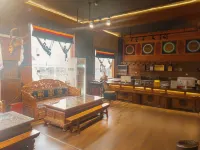 Kawala Hotel (Kangding Love Song Square National Highway G318)