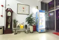 Wenzhou Luzhou Apartment (Lupu Huayuan Store)