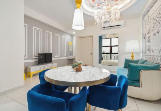 스테이케이션 KL 내부