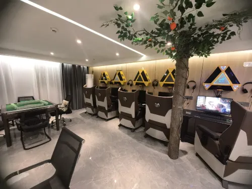 Orange esports homestay