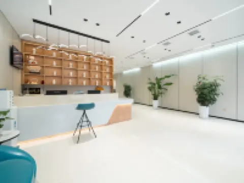 Yangxian Jinding Business Hotel Hotels in Yang County