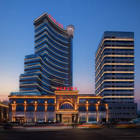 New Paris Hotel