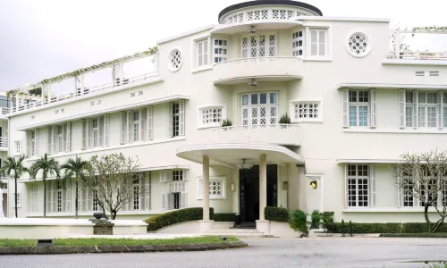 Azerai La Residence Huế