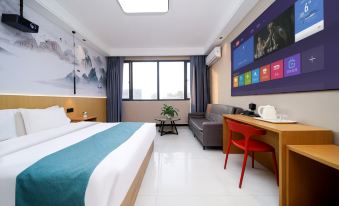 Yunyi Business Hotel (Kaifeng Henan University Jinming Campus)