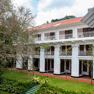 Hotel Suisse Kandy - since 1890 Hotel Exterior