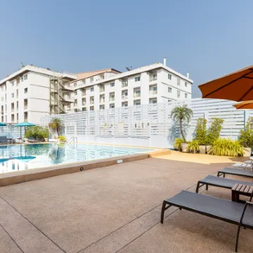 Mercure Chiang Mai Hotels near Wat Koo Tao