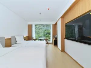 ReZen Wenlan Hotel (Anshun Huangguoshu Waterfall Branch)