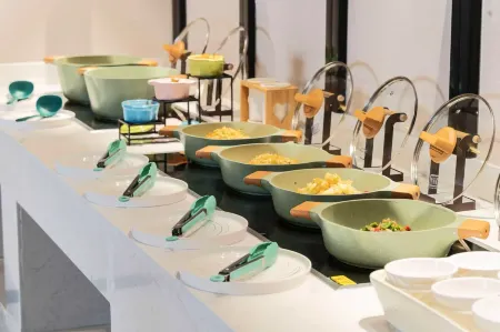 City Comfort Inn (Zhongshan Xiaolan Beixiu Road Branch) Отели рядом с достопримечательностью «Xiaolangang International Huogui Shipside»