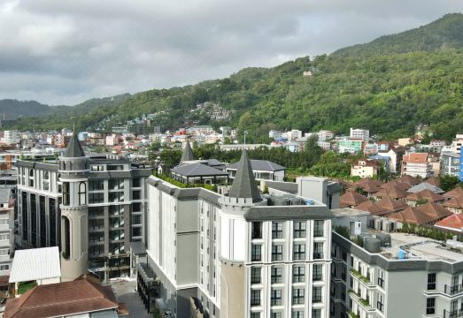 6. 샤토 뒤 빌라주..